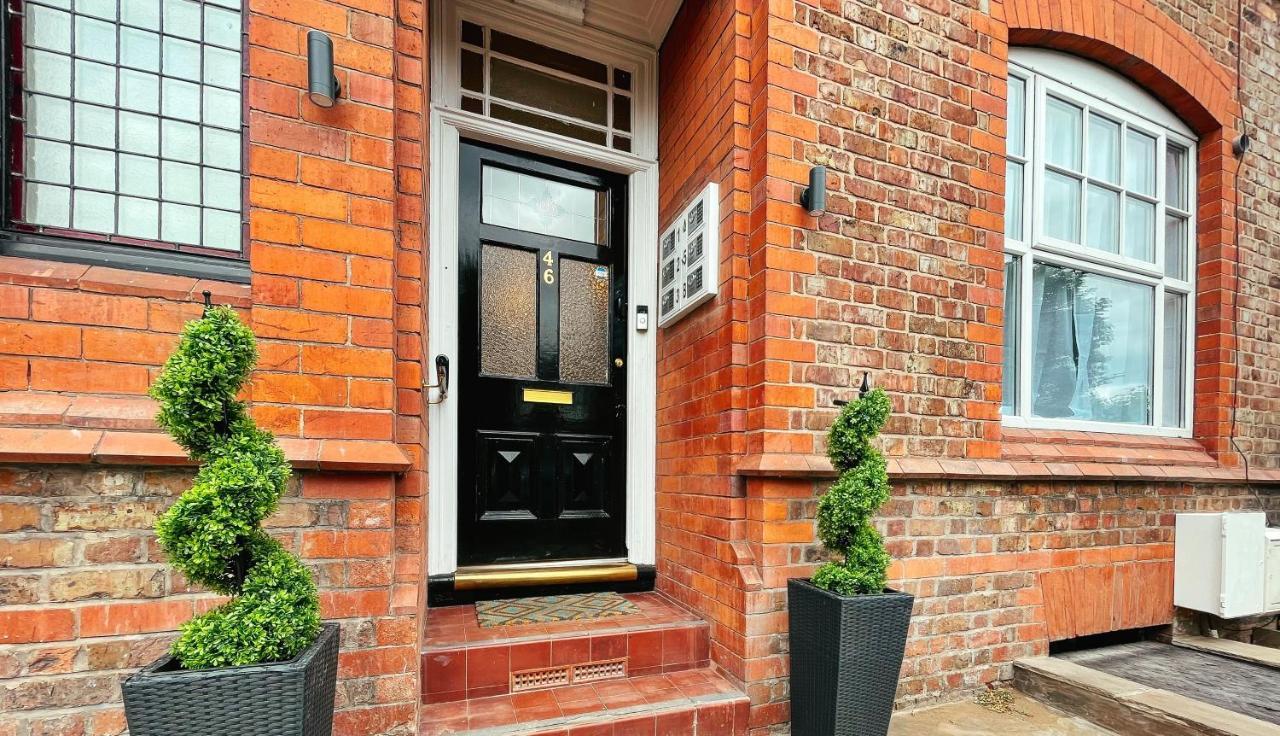 Отель 46 Ashfield Rd, Олтрингем Экстерьер фото