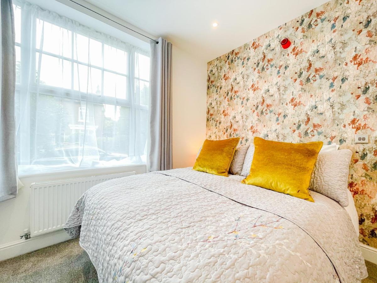 Отель 46 Ashfield Rd, Олтрингем Экстерьер фото